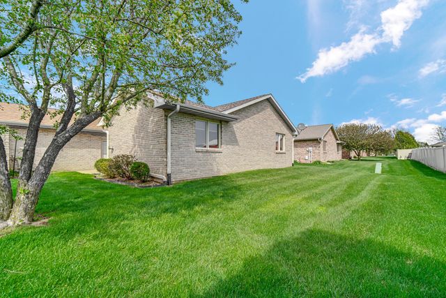 118 Sagamore Parkway, La Porte, IN 46350