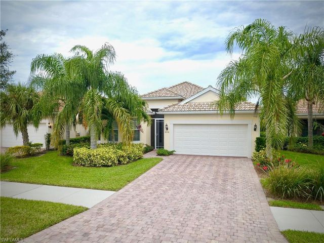 8578 Veronawalk CIR, Naples, FL 34114