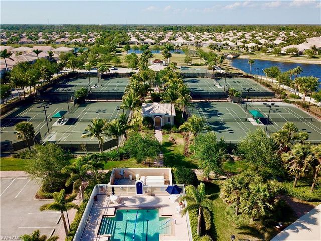 8578 Veronawalk CIR, Naples, FL 34114