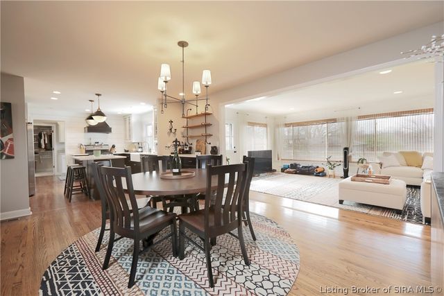 1705 Crestview Drive, New Albany, IN 47150