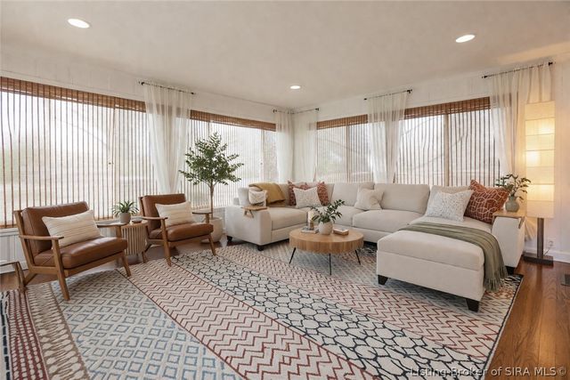 1705 Crestview Drive, New Albany, IN 47150