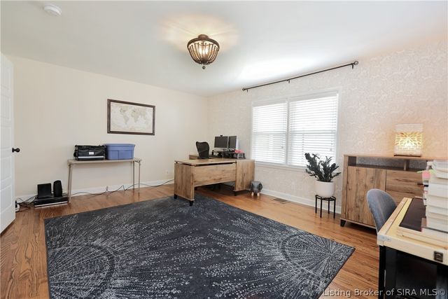 1705 Crestview Drive, New Albany, IN 47150