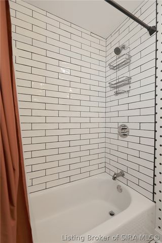 1705 Crestview Drive, New Albany, IN 47150