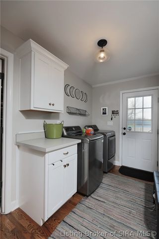 1705 Crestview Drive, New Albany, IN 47150