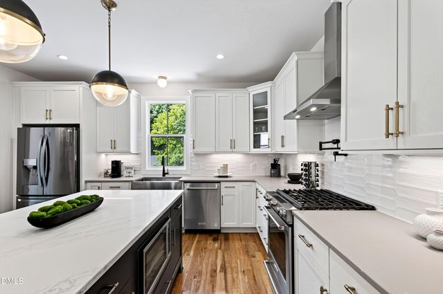 329 Grand Avenue, Raleigh, NC 27606