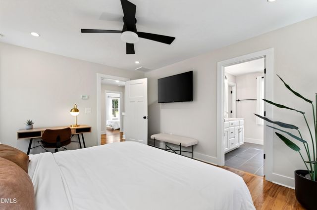 329 Grand Avenue, Raleigh, NC 27606