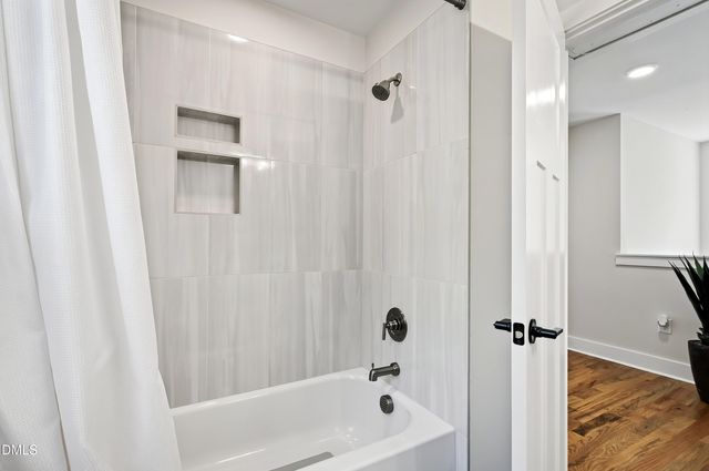 329 Grand Avenue, Raleigh, NC 27606