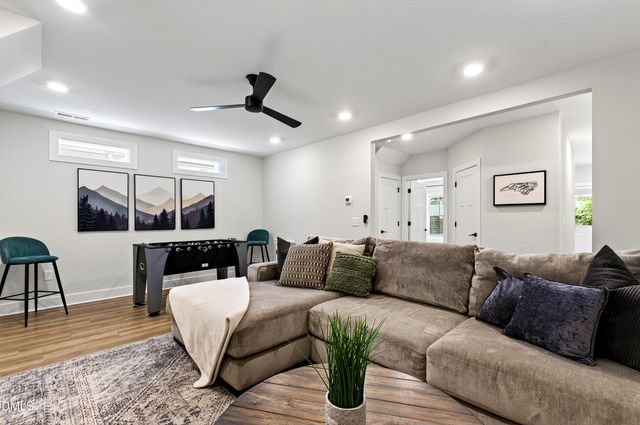 329 Grand Avenue, Raleigh, NC 27606