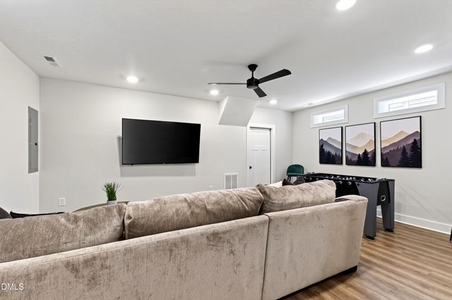 329 Grand Avenue, Raleigh, NC 27606