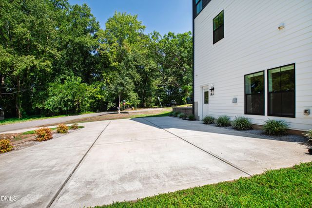 329 Grand Avenue, Raleigh, NC 27606