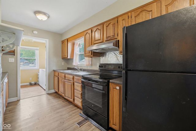 6004 Orinoco Avenue, Indianapolis, IN 46227
