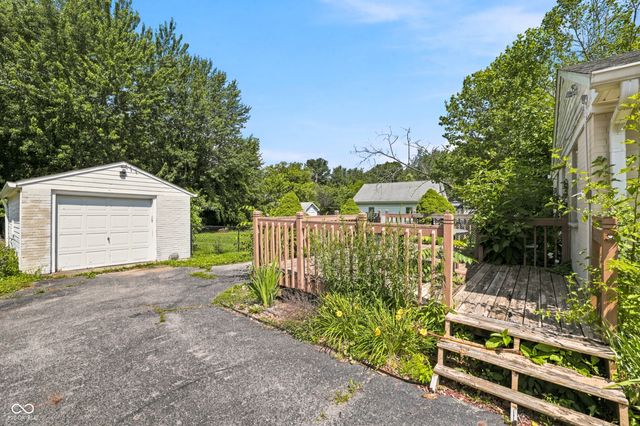 6004 Orinoco Avenue, Indianapolis, IN 46227