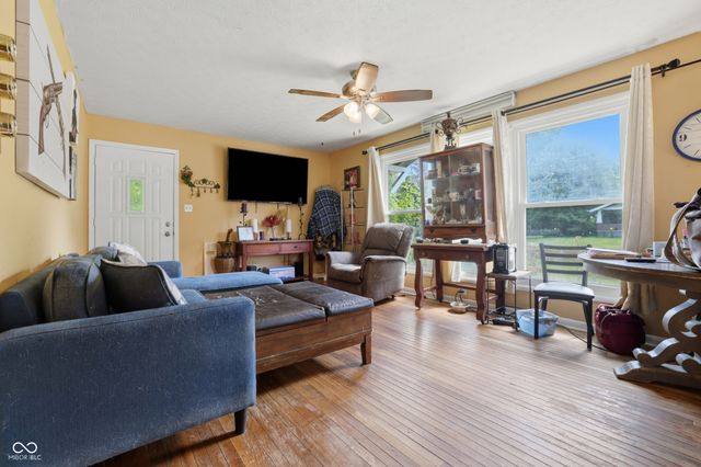 6004 Orinoco Avenue, Indianapolis, IN 46227