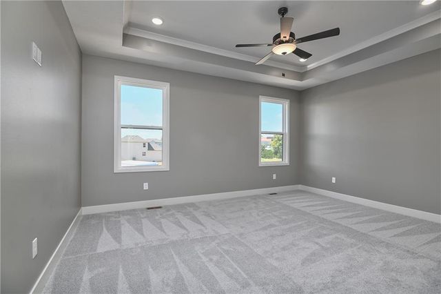 6010 Apache Drive, Shawnee, KS 66226