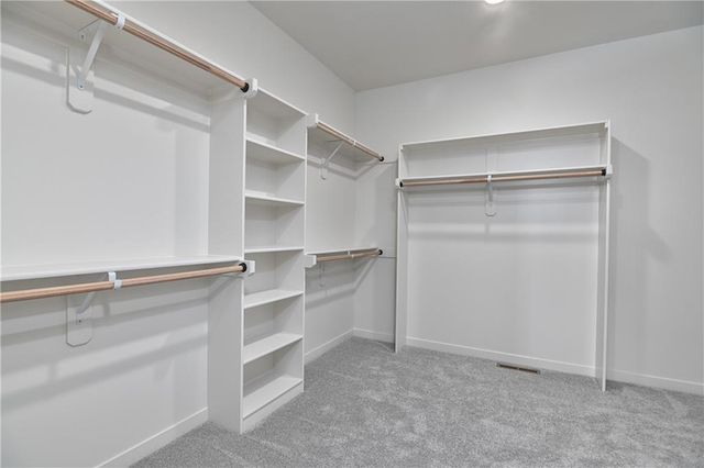 6010 Apache Drive, Shawnee, KS 66226