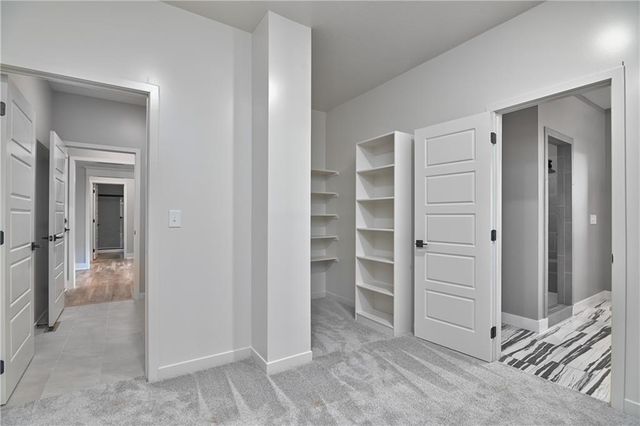 6010 Apache Drive, Shawnee, KS 66226