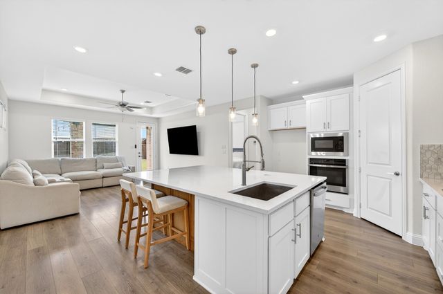 407 Cherry Laurel Drive, Little Elm, TX 75068