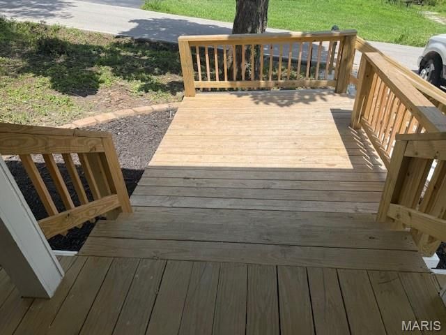 415 Hickory Street, St Clair, MO 63077