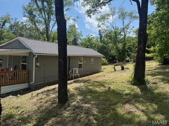 415 Hickory Street, St Clair, MO 63077
