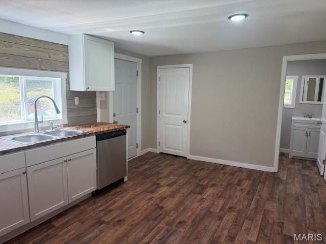 415 Hickory Street, St Clair, MO 63077