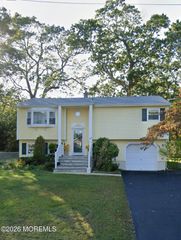 1813 World Street, Wall, NJ 07719