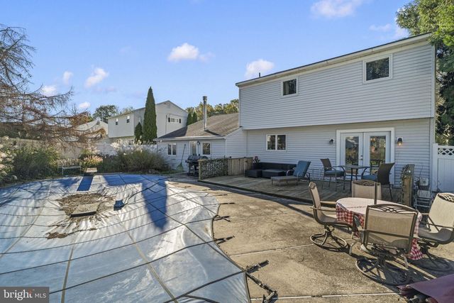75 SARATOGA RD, Stratford, NJ 08084