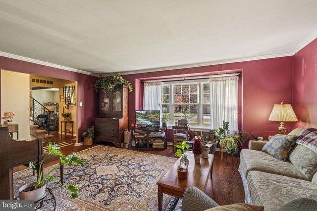 75 SARATOGA RD, Stratford, NJ 08084