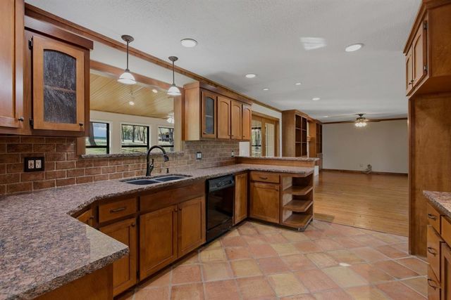 6209 N Sooner Road, Edmond, OK 73034