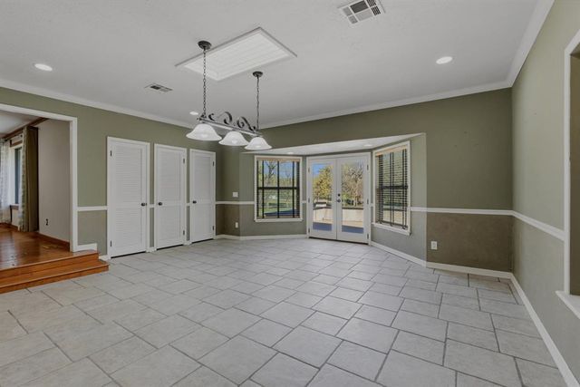 6209 N Sooner Road, Edmond, OK 73034