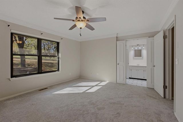 6209 N Sooner Road, Edmond, OK 73034