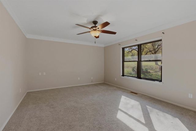 6209 N Sooner Road, Edmond, OK 73034