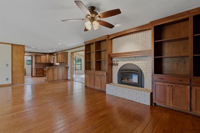 6209 N Sooner Road, Edmond, OK 73034