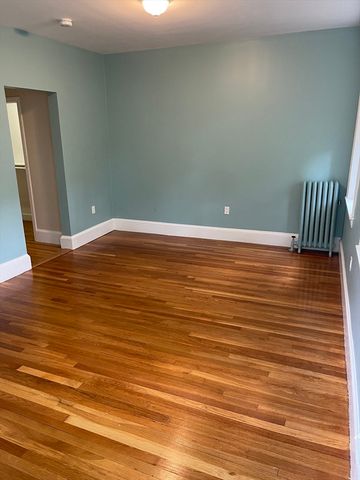 235 Freeman St U-6, Brookline, MA 02446