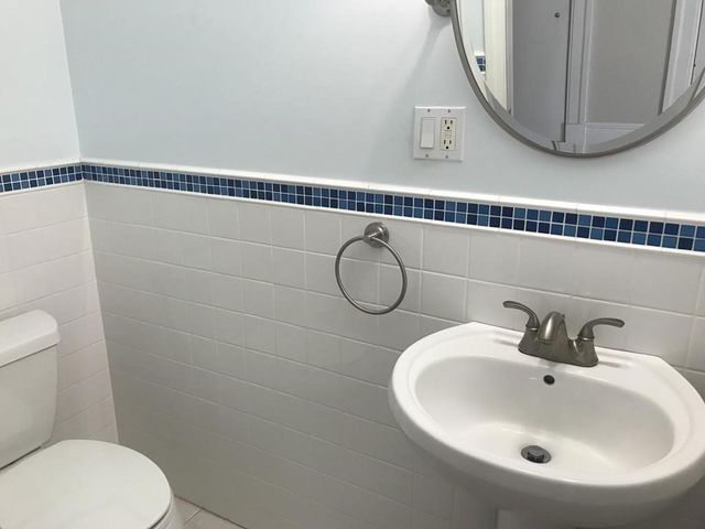 235 Freeman St U-6, Brookline, MA 02446