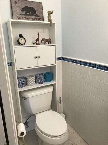 235 Freeman St U-6, Brookline, MA 02446