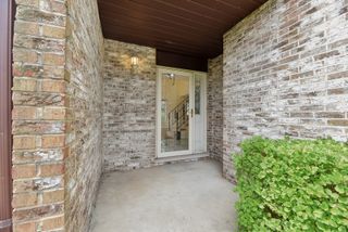 19726 Lake Shore Drive Court, Lynwood, IL 60411
