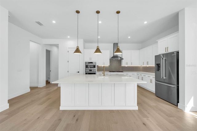 1540 MILLER AVENUE, Winter Park, FL 32789