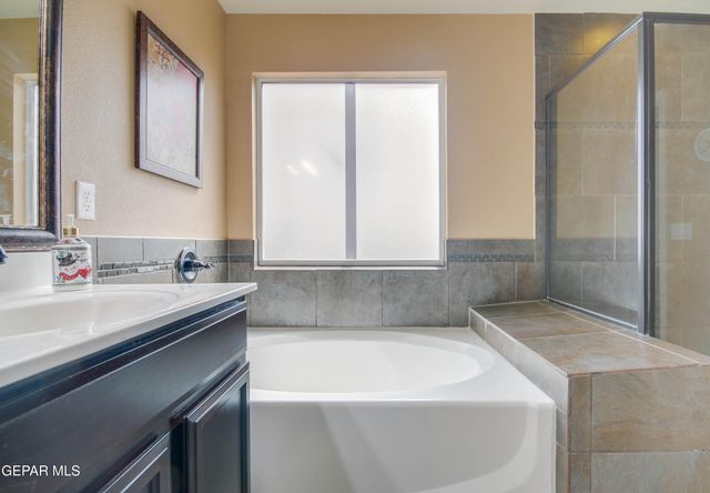 14600 CHRISTIAN CASTLE, El Paso, TX 79938