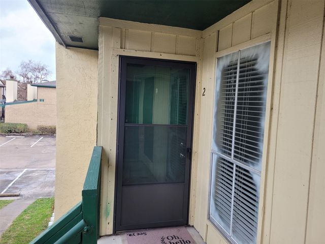 1516 Bay Area Boulevard 2, Houston, TX 77058