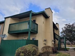 1516 Bay Area Boulevard 2, Houston, TX 77058