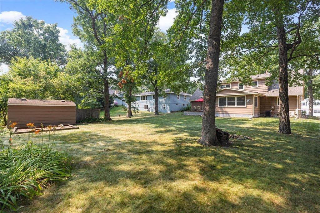 944 11th Avenue SE, Forest Lake, MN 55025 — photo 5