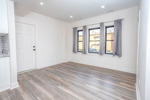 3056 S KEELER Avenue 2, Chicago, IL 60623