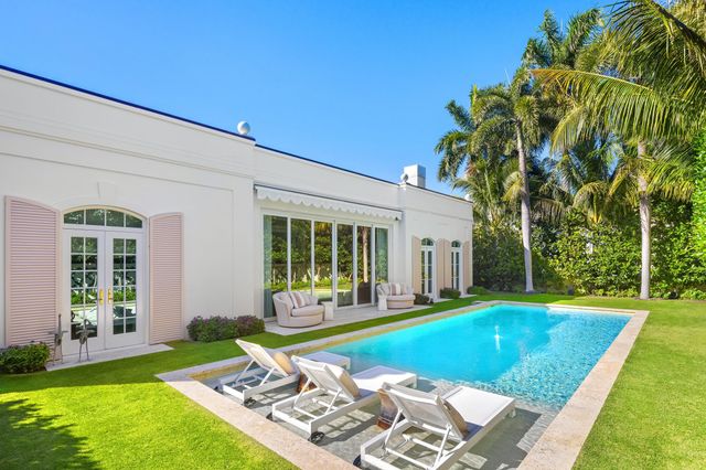 309 Chapel Hill Road, Palm Beach, FL 33480