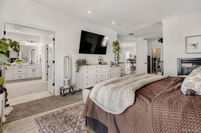 27841 E Lakeview Drive, Aurora, CO 80016