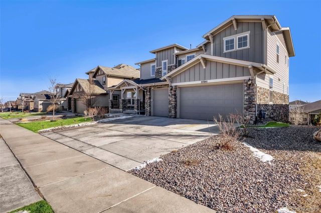 27841 E Lakeview Drive, Aurora, CO 80016