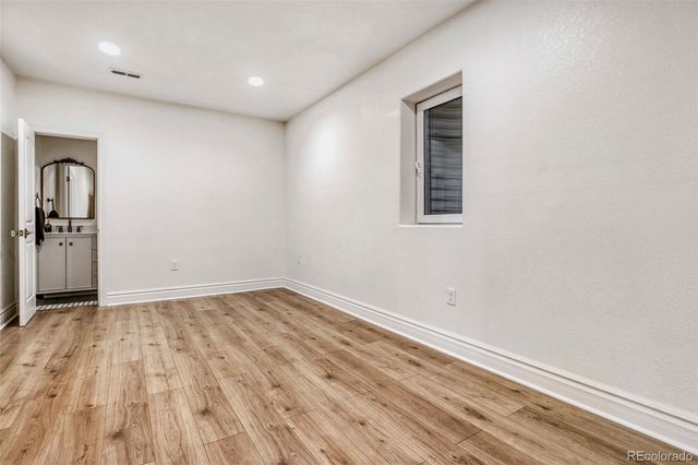 27841 E Lakeview Drive, Aurora, CO 80016