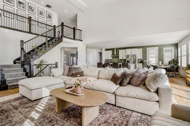 27841 E Lakeview Drive, Aurora, CO 80016