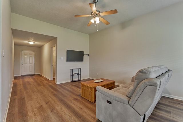 4926 Comal River Loop, Spring, TX 77386