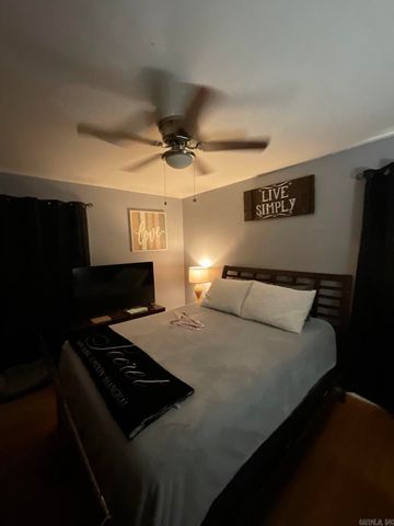 6500 Navajo Trail, North Little Rock, AR 72116