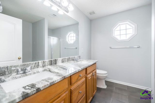 316 Haverhill Circle, Warner Robins, GA 31088